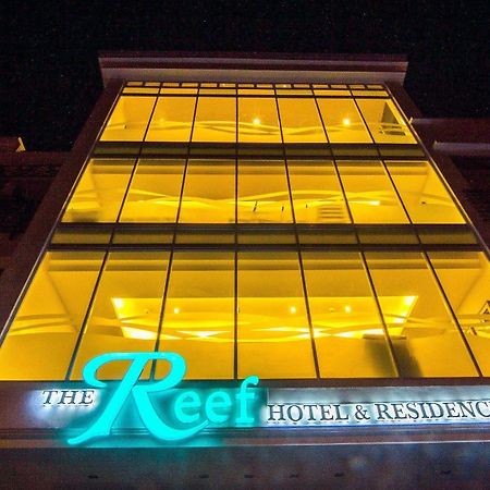 The Reef Hotel And Residences Olongapo Extérieur photo